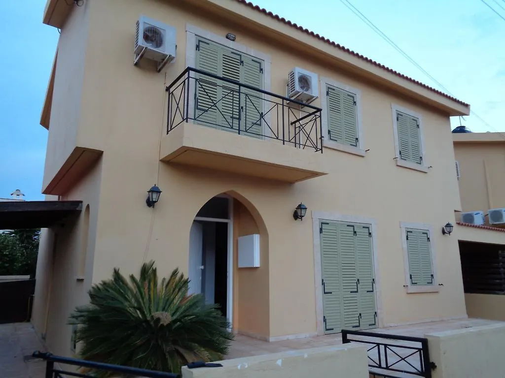 פרוטאראס Villa Chrysa